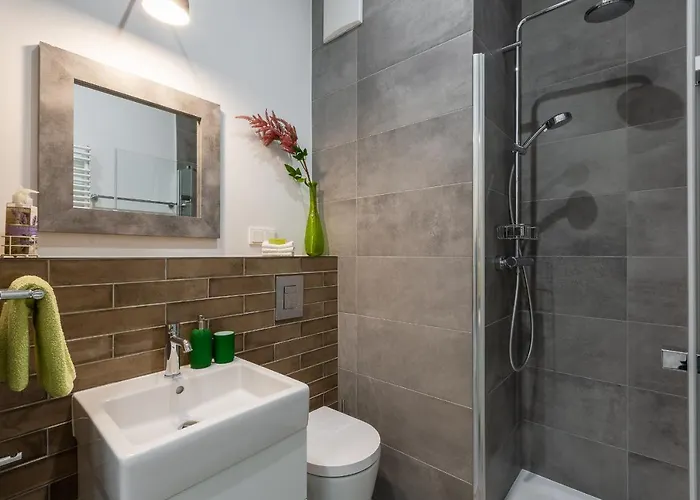 Ksiezycowy - Mlyn Maria - Art * ורוצלב