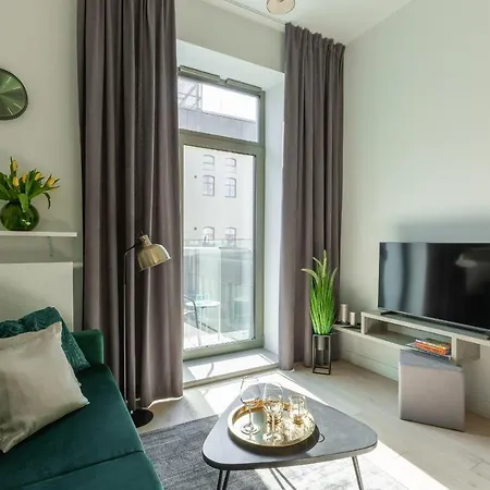 Ksiezycowy - Mlyn Maria - Art Apartment Breslau